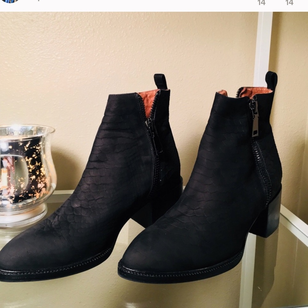 jeffrey campbell  boots